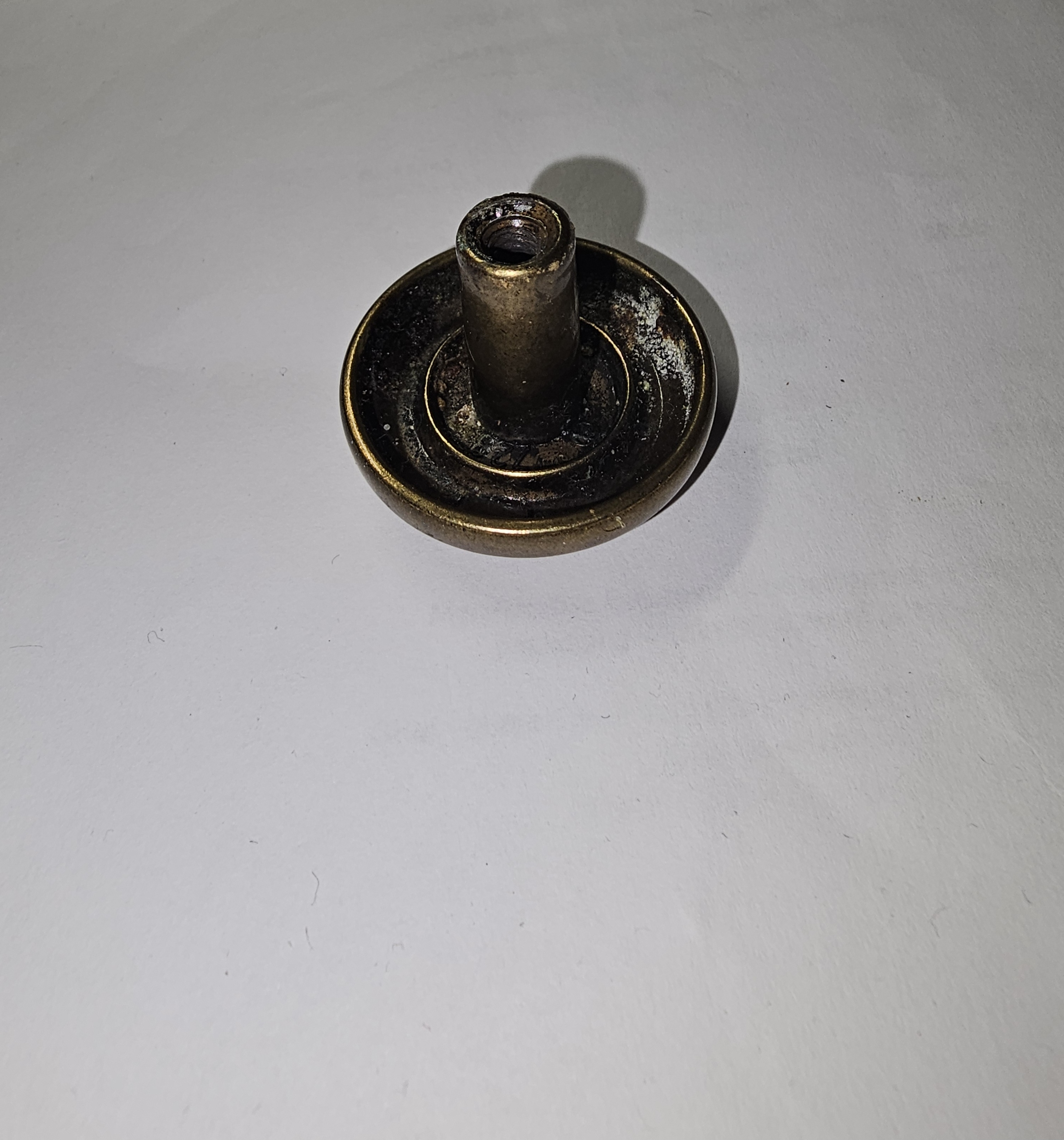Vintage brass bullseye/mushroom-top cabinet knob-height 1"